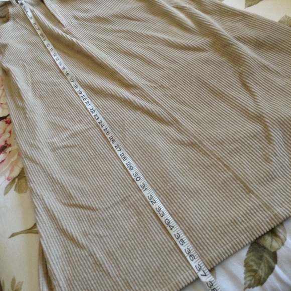 DESIGN CONCEPTS  TAN CORDUROY MAXI SKIRT 10 - Picture 3 of 4